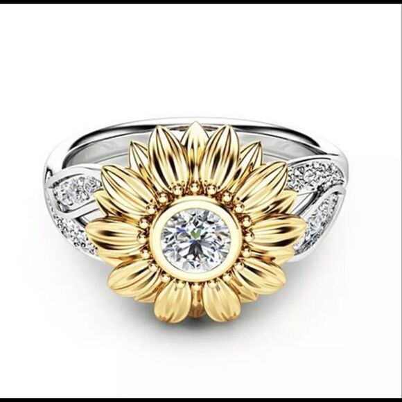 white & gold sunflower ring - Picture 2 of 6